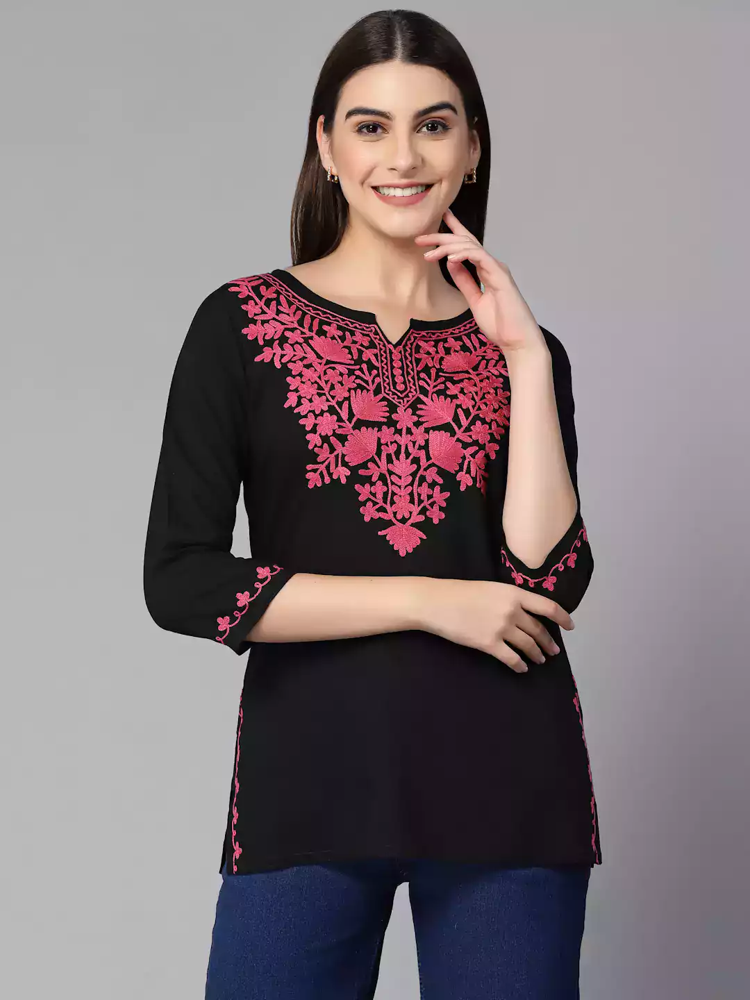 mayra-aari-black-short-kurti1-1-1.webp